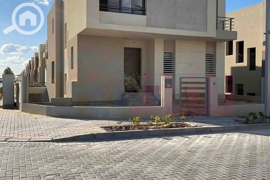 10 WhatsApp Image 2026-01-11 at 11.38. 53 AM. jpg