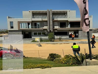 4 Bedroom Twin House for Sale in Sheikh Zayed, Giza - WhatsApp Image 2025-05-06 at 17.22. 00_800x600. jpg