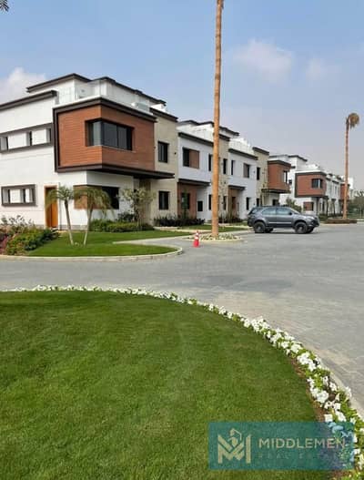 5 Bedroom Townhouse for Sale in New Cairo, Cairo - 486456184_1380195040002758_1193250239753562784_n. jpg