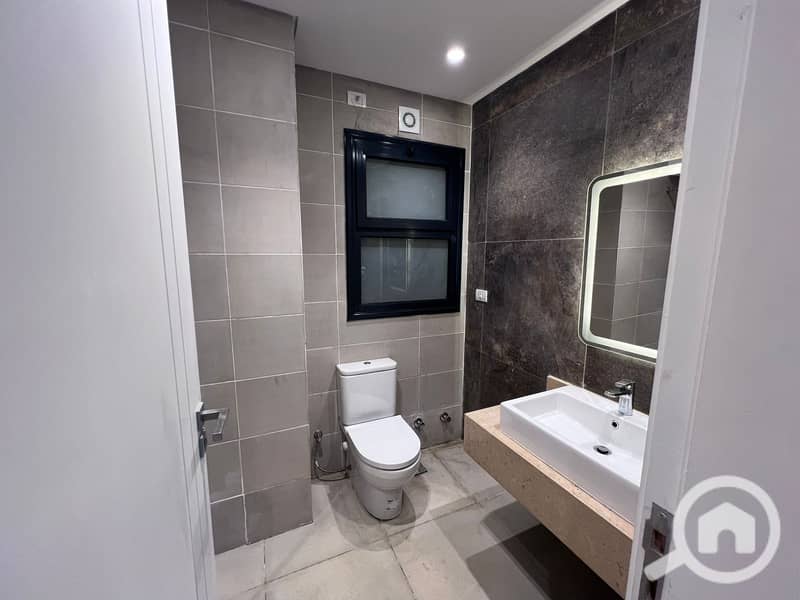 4 WhatsApp Image 2026-01-17 at 2.24. 17 PM. jpeg