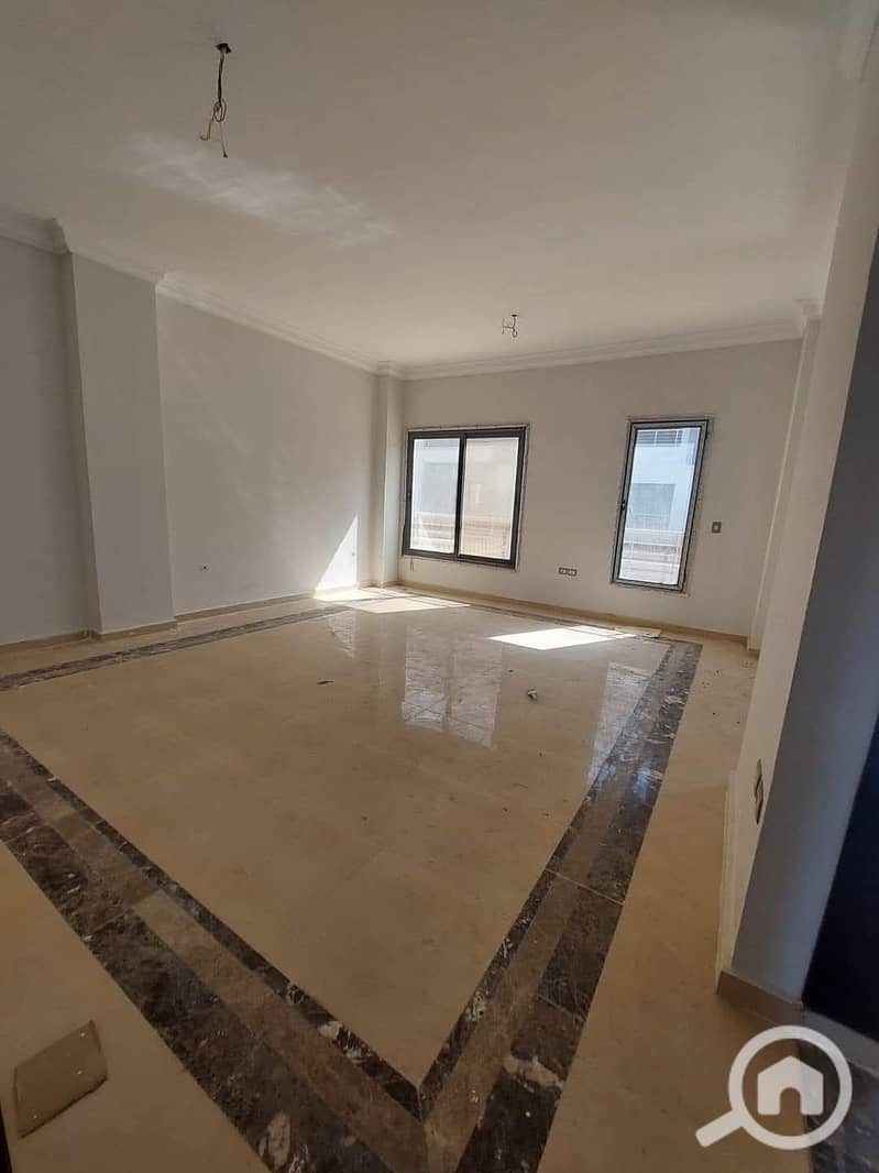 4 c1003f84-0b51-44be-bc88-66763809c0d0. jpg