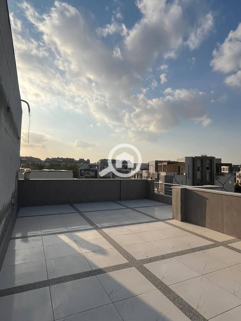 5 WhatsApp Image 2025-12-29 at 12.44. 20 PM. jpeg