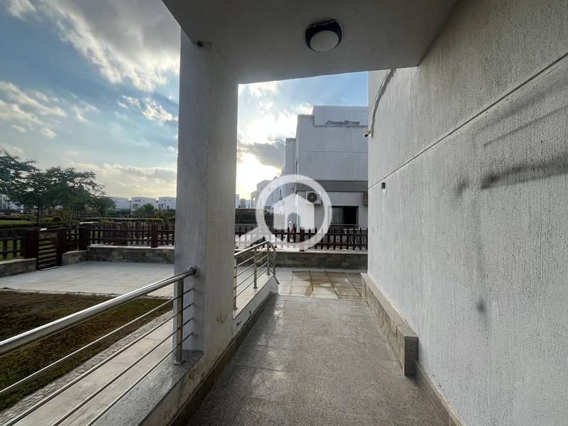 10 WhatsApp Image 2025-12-29 at 12.44. 26 PM. jpeg