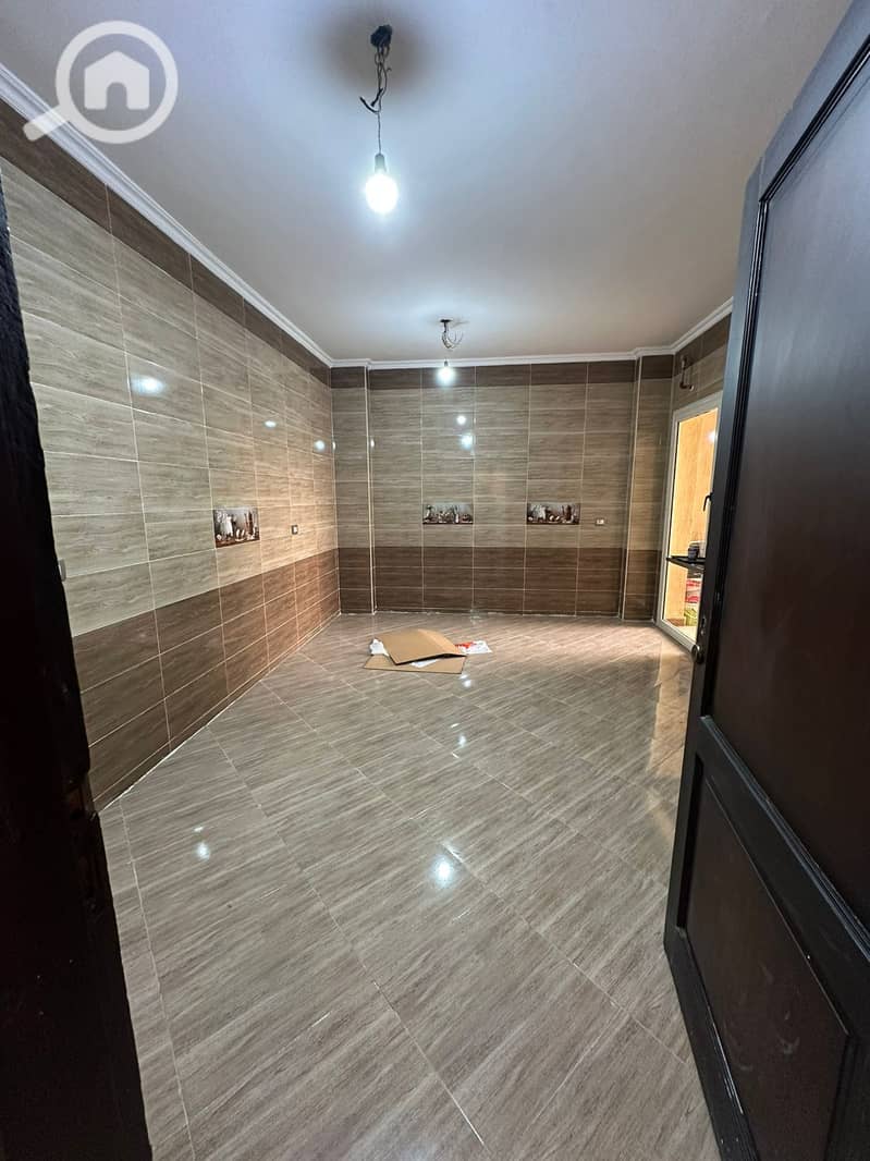 7 b7c92d7a-bc9e-4dcc-8bec-3ac6ea368a24. jpg