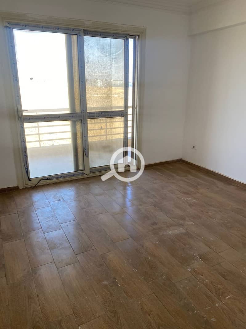 7 62983b2e-cff8-417c-add8-4af33537f88a. jpg