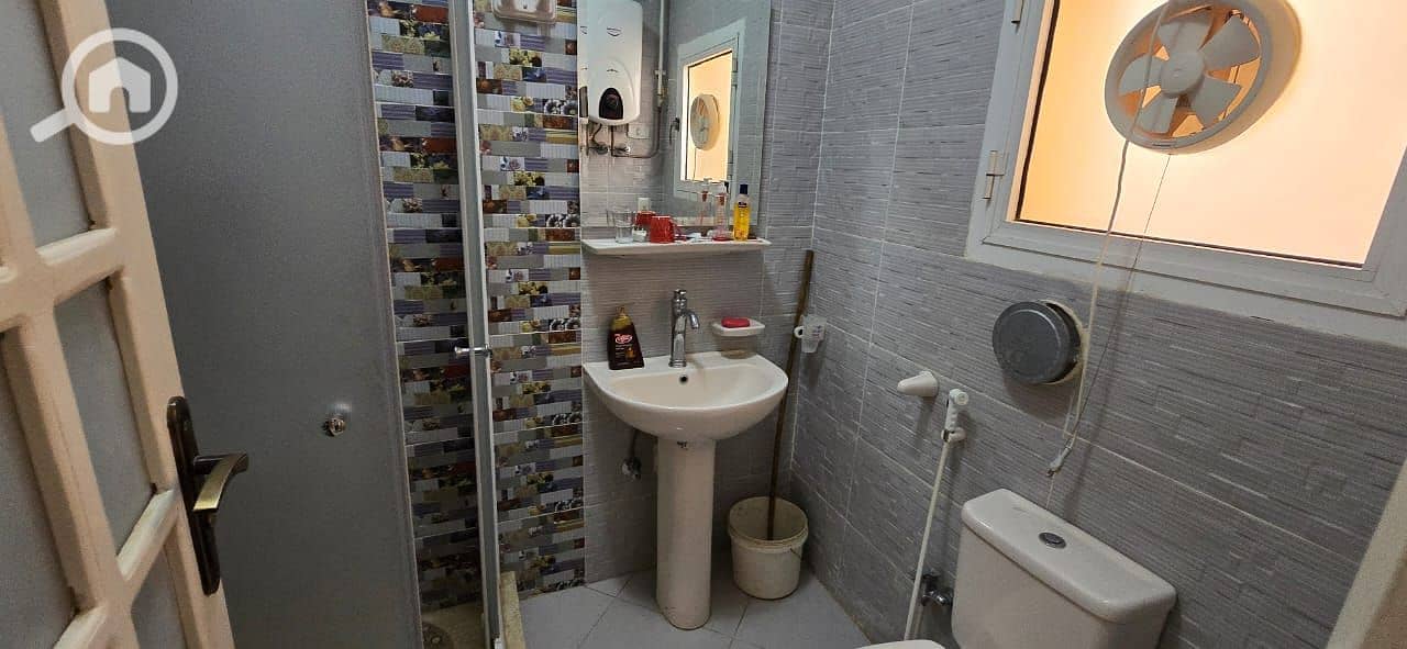 12 c5543153-b053-4322-93fa-5d47bd617434. jpeg