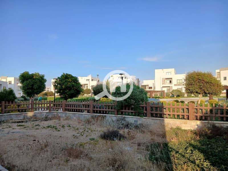 3 aef80cc3-5c4d-4322-a232-fa543b0a0d75. jpg