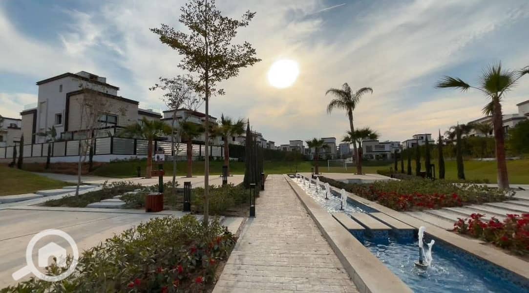 5 FB_IMG_1762031079878. jpg