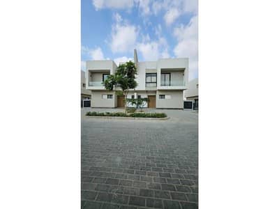 4 Bedroom Villa for Sale in Shorouk City, Cairo - WhatsApp Image 2025-05-04 at 16.08. 26_8cd2b7b6. jpg