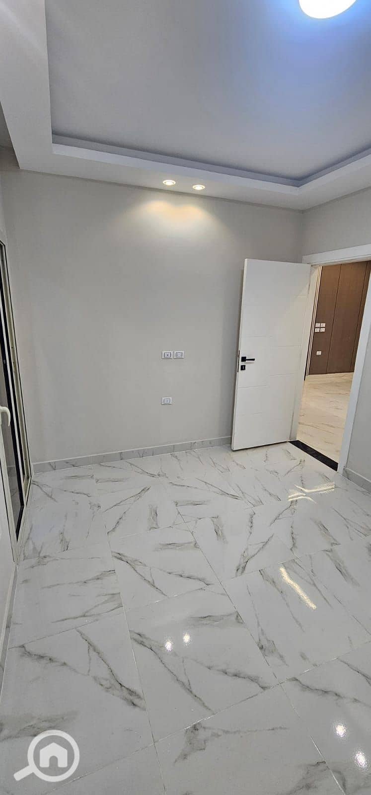 7 a307e3bd-acc0-409b-9fa5-76828e0ec82d. jpg