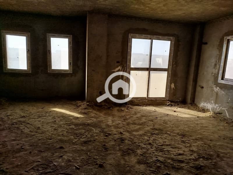 5 57c05af1-8d4a-4480-bd63-962e406d11b6. jpg