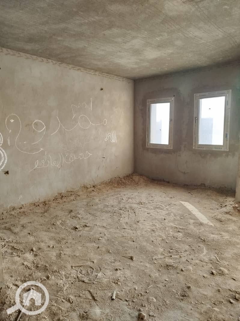 8 ad4c3733-0494-4213-bb21-924d8ff9e6ae. jpg