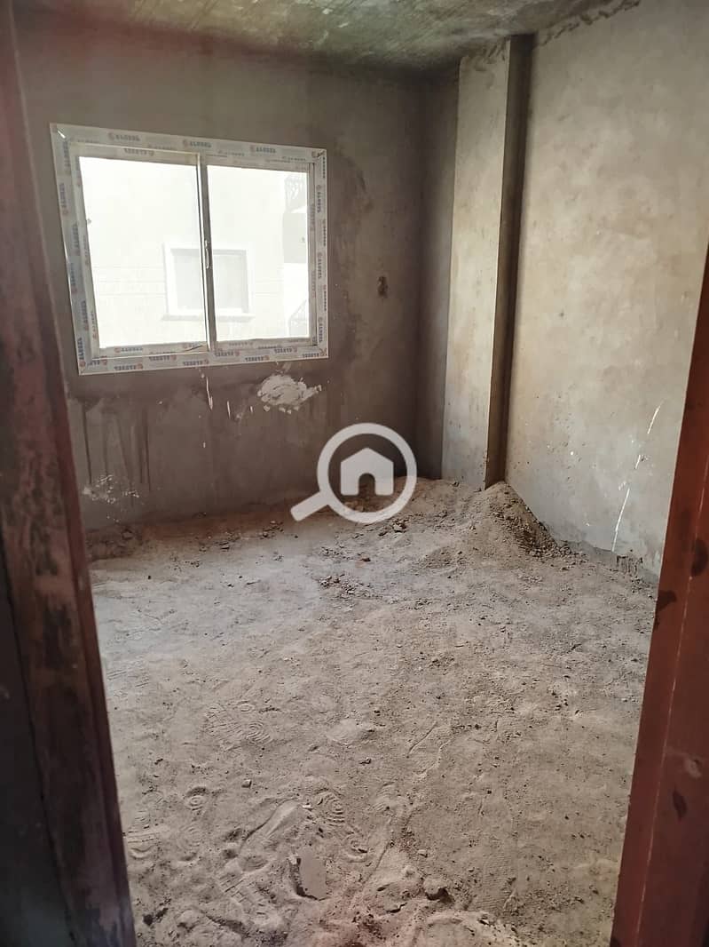 10 b07b7b5c-b9b1-40c9-96ee-1c0810254d9a. jpg