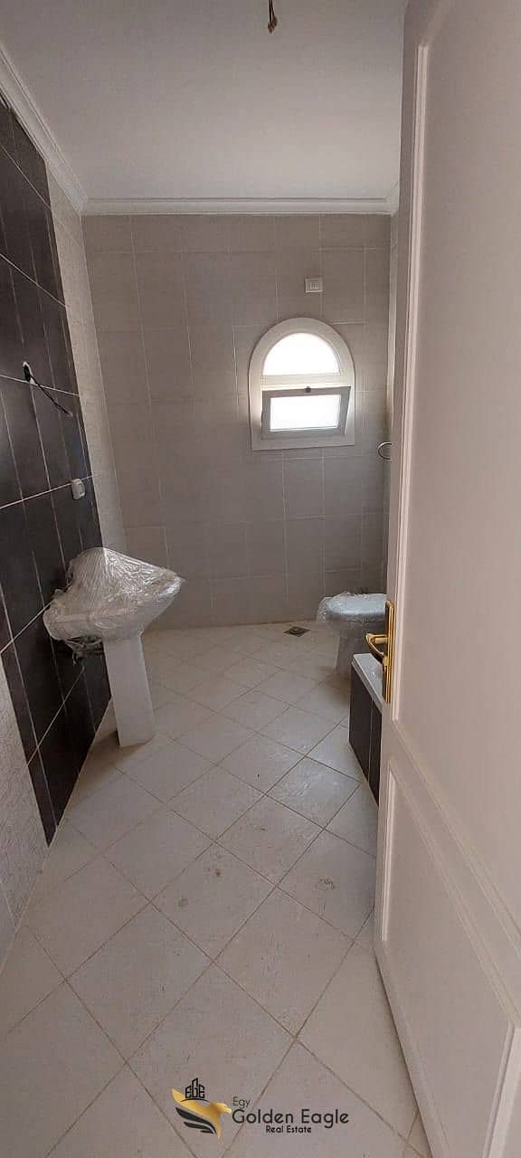 6 615483147_1559937721903421_4897350169305235473_n. jpg