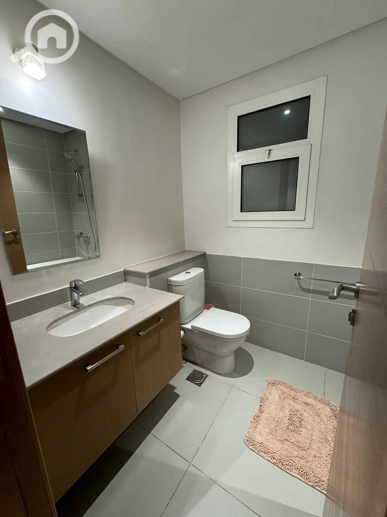 21 WhatsApp Image 2026-01-14 at 17.33. 18. jpeg