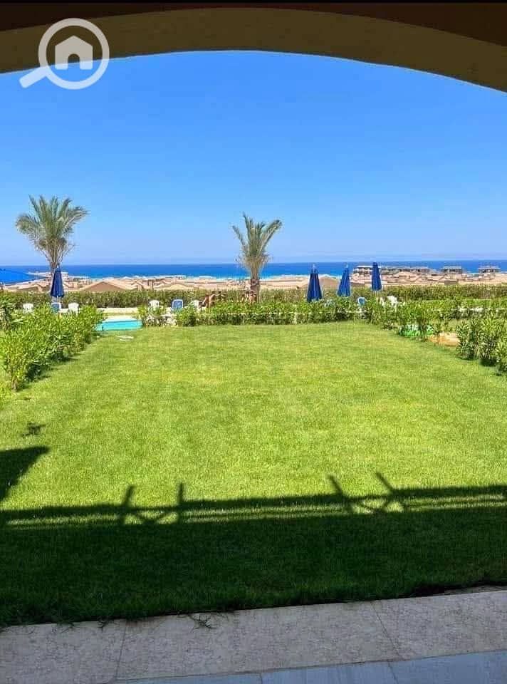 2 FB_IMG_1762901444676. jpg