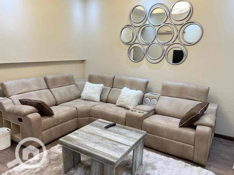 8 1dae4d9a-717e-4e24-8d0e-06d7ba0134d8. jpg