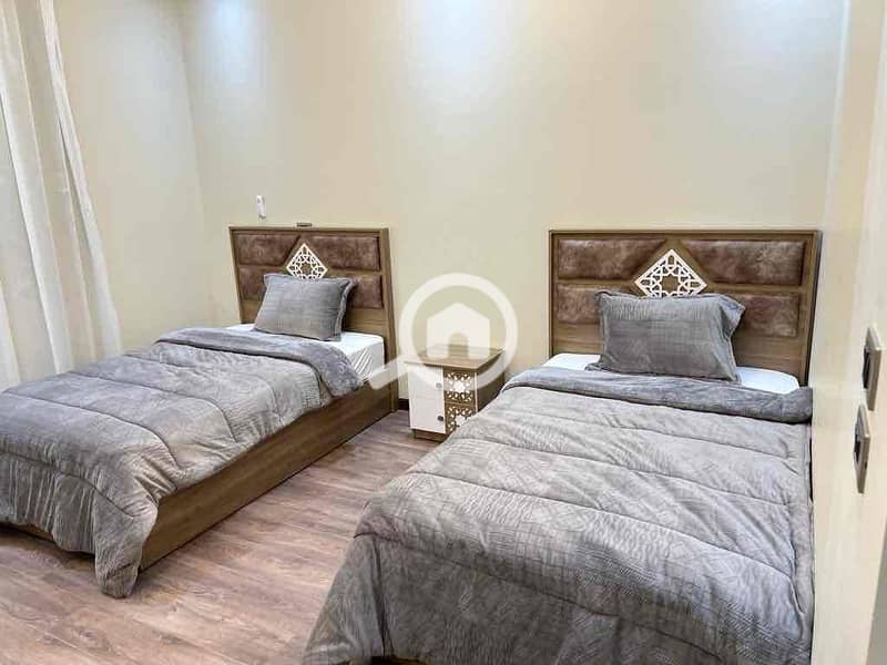 10 6a8dfb94-f41d-4f49-9626-4f2993c5499f. jpg