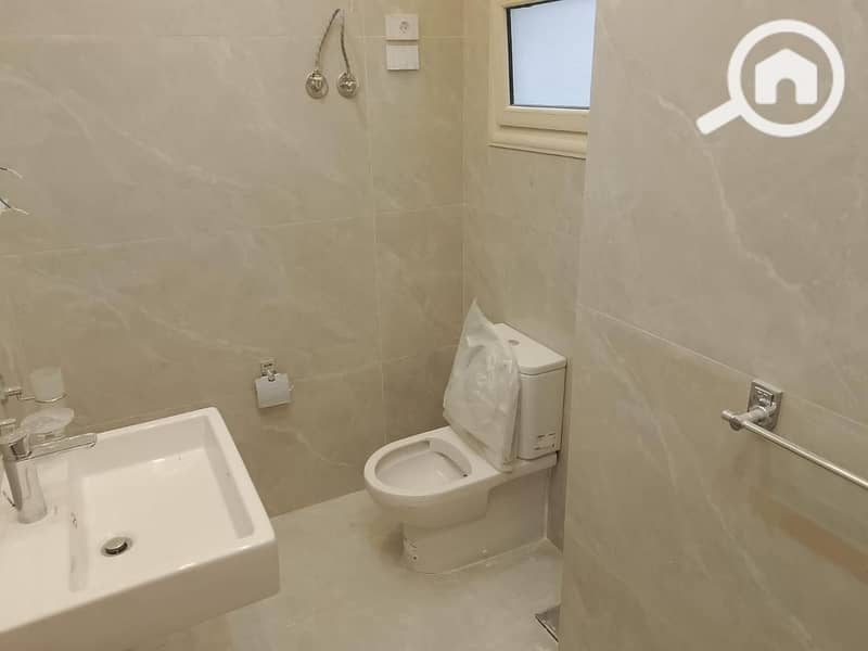 4 WhatsApp Image 2026-01-14 at 2.10. 36 PM (1). jpeg