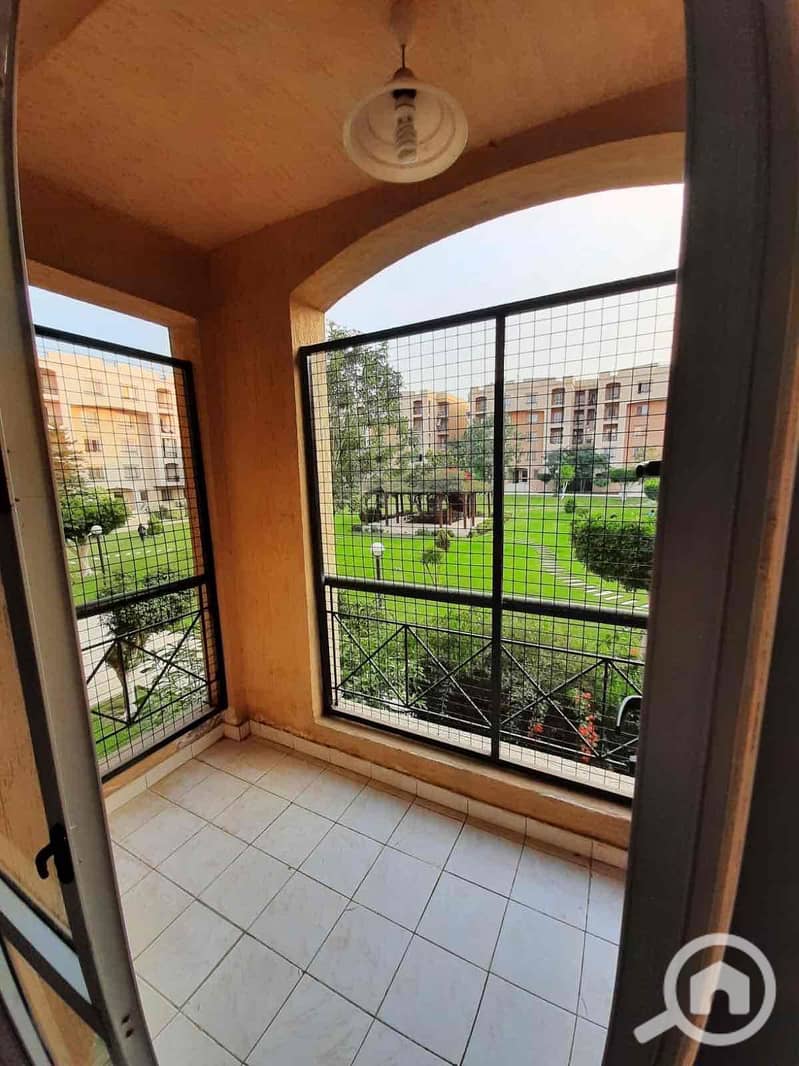 15 dc6e7bbc-27a5-4197-a43c-9d77bed16461. jpg