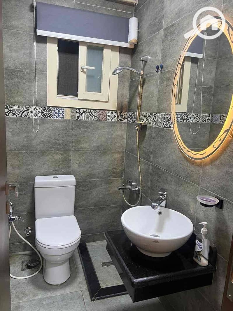 14 d32f8348-8f3e-4a59-ba9d-3718649828d7. jpg