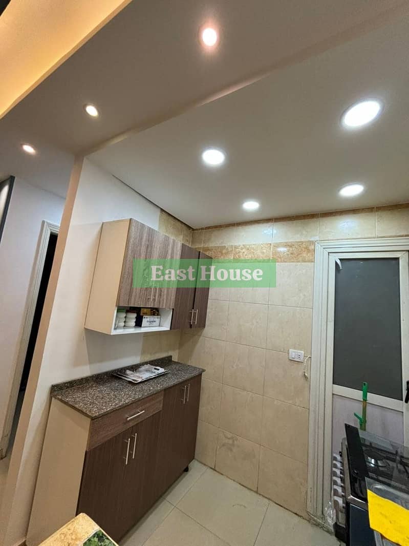 8 8ef9994f-8b52-44cb-9a17-4de6222b05ab. jpg