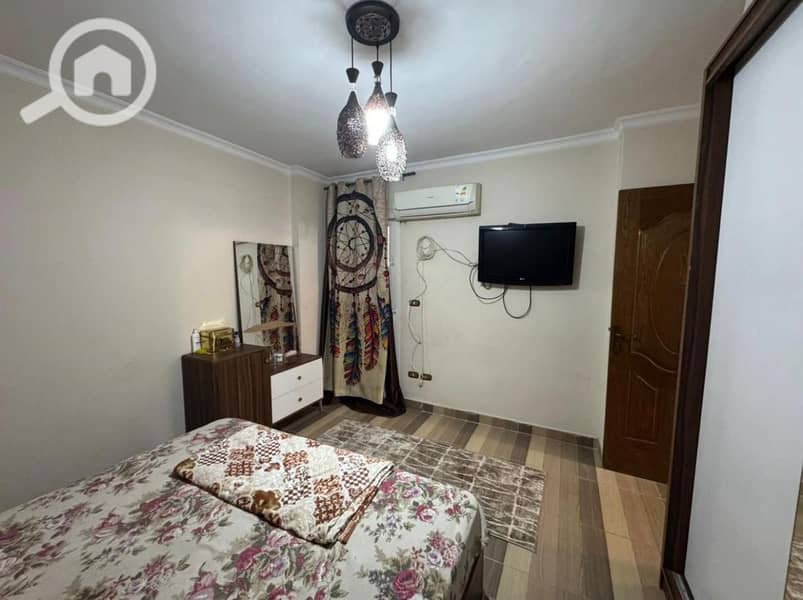 4 5f816b29-8f76-4172-822b-e4c157259519. jpg