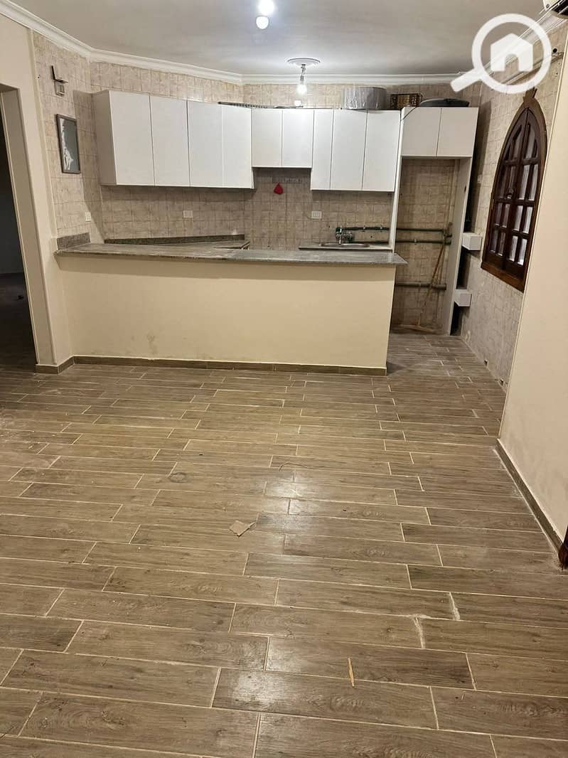 10 cb782df6-2be0-47c0-96fd-cb6d445609b1. jpeg