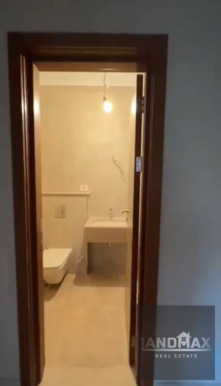 9 WhatsApp Image 2026-01-17 at 4.31. 54 PMioio. jpeg