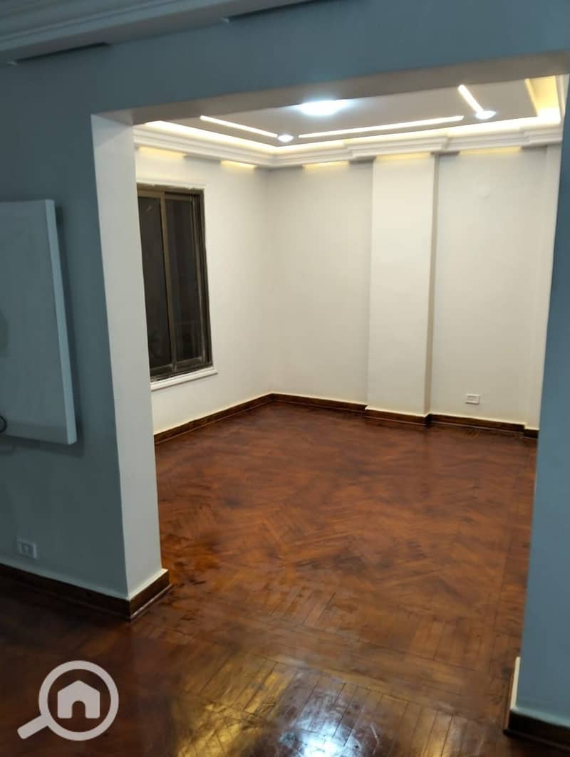 2 744fac4a-af7c-41fb-a12d-28ad7789bbed. jpg