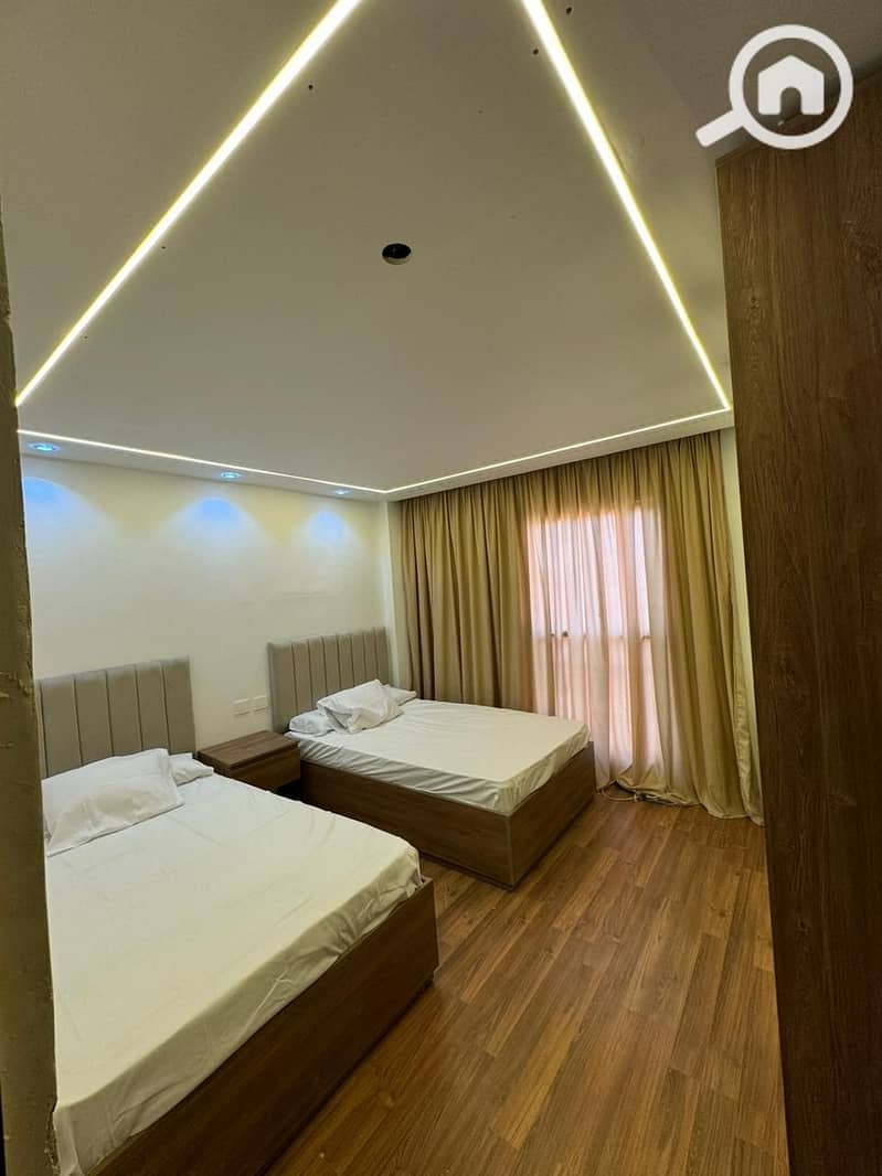 9 c4102d64-19f1-46b5-b635-222cf3ea68b9. jpeg