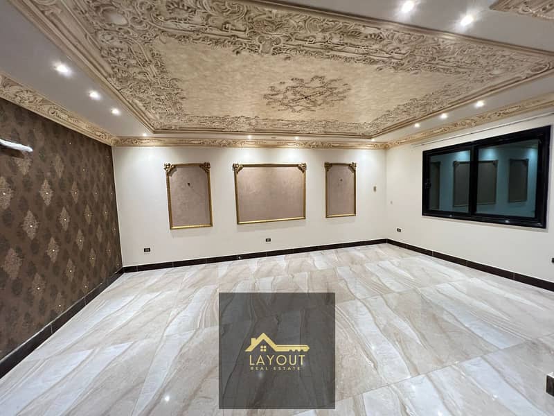 8 Untitleddzcdz. jpg