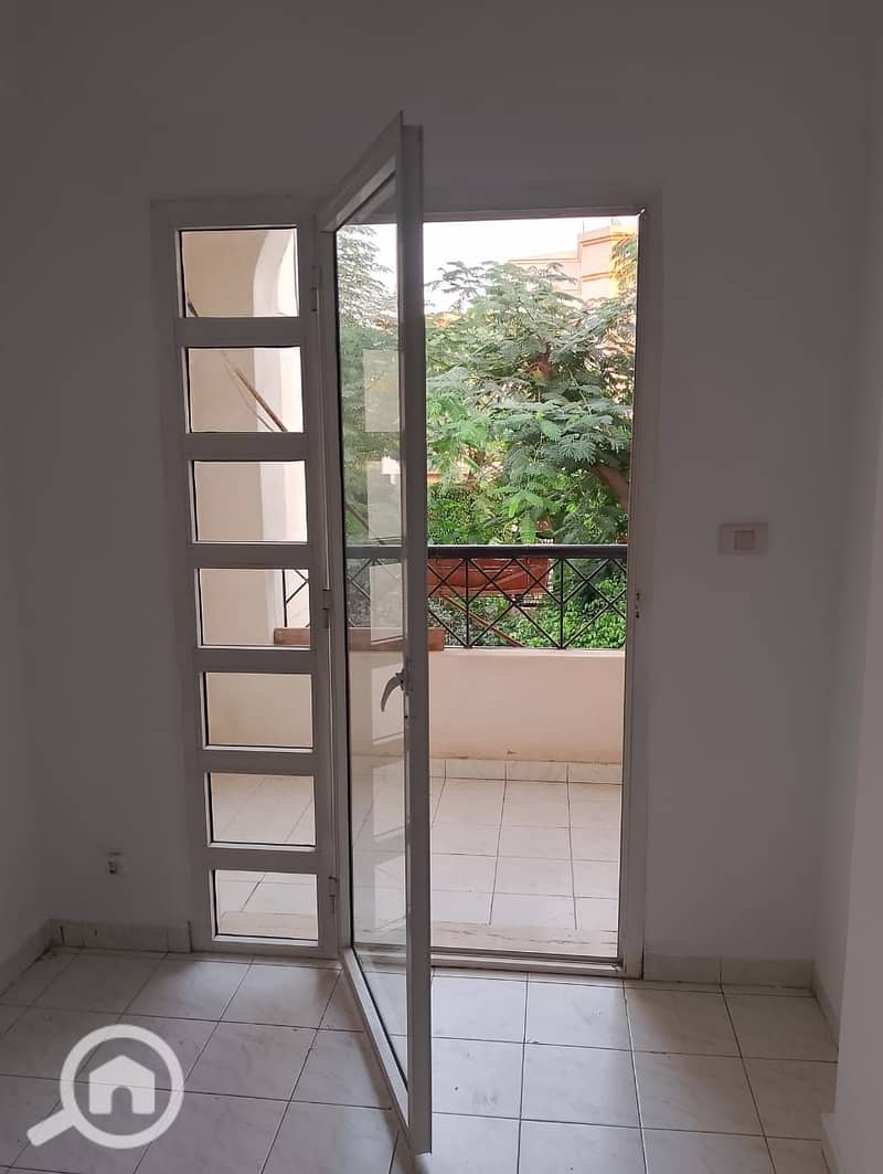 2 951af403-c021-4914-8da7-038773a7b9ef. jpeg