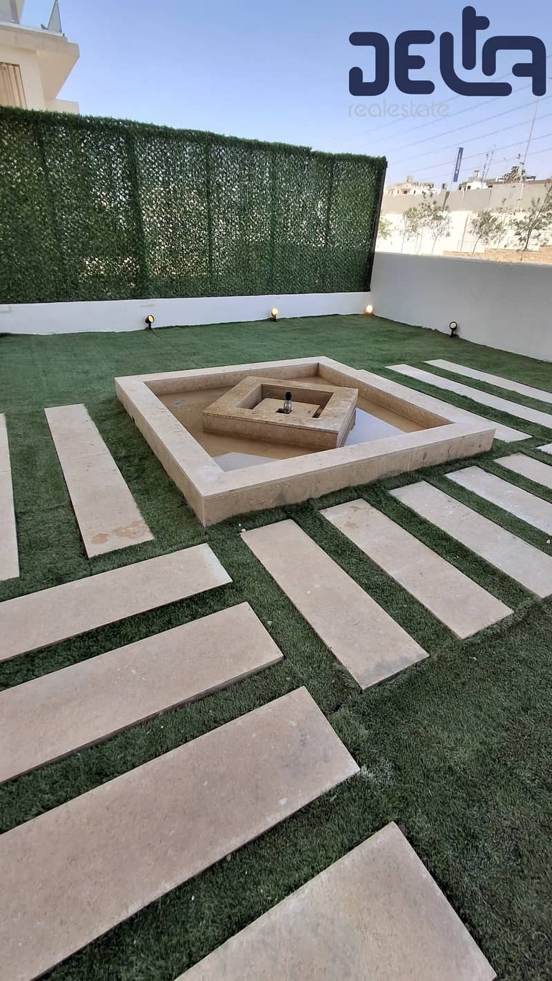 11 4a7504f9-d9a6-4b92-ac01-379f21f9ab7b. jpg