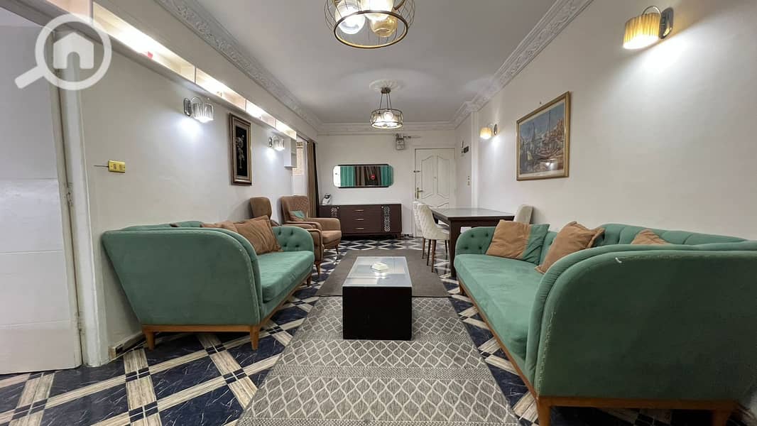 3 398dd116-b0c2-44a5-b65d-f9388ae919e0. jpg