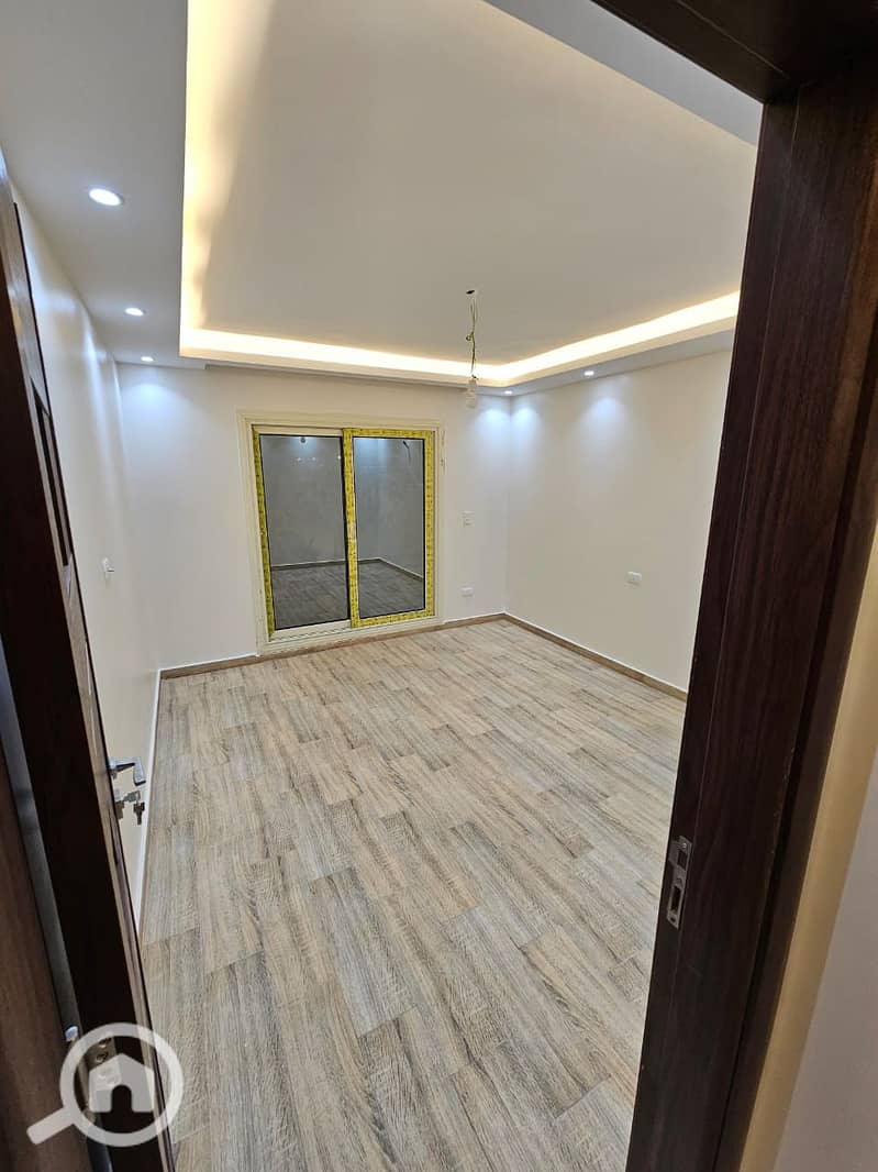 4 WhatsApp Image 2025-12-21 at 4.40. 25 PM (1). jpeg