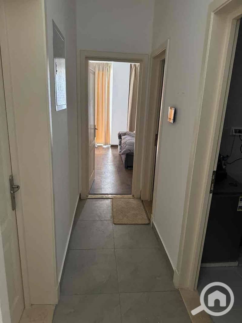 2 babb4efe-a1d0-4975-b4b8-bb657255f6a0. jpg