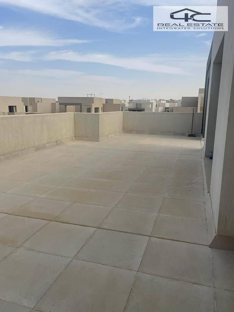 5 WhatsApp Image 2026-01-15 at 12.12. 51 PM (1). jpeg