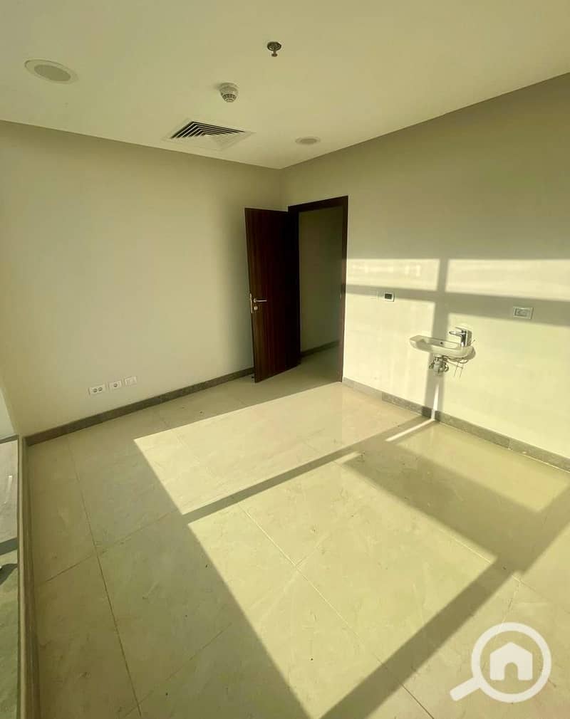 2 WhatsApp Image 2026-01-17 at 5.22. 01 PM (4). jpeg