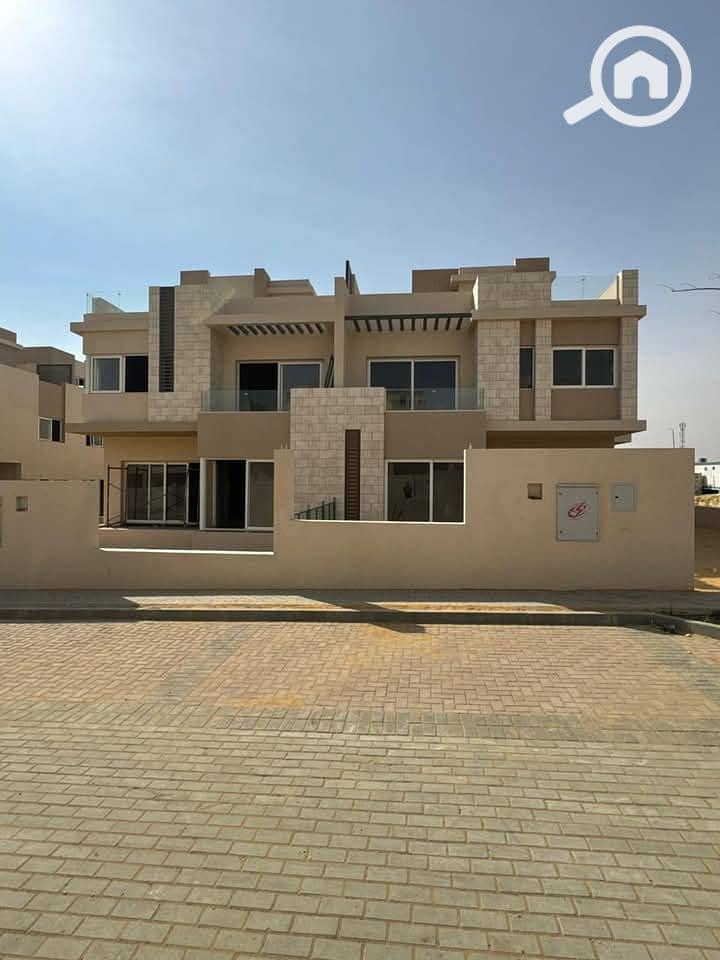 8 FB_IMG_1745423359147. jpg