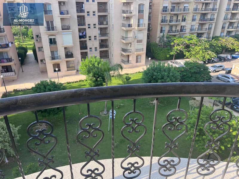 3 c3926692-c48f-4eb6-a5b3-f23fc461bb4b. jpg