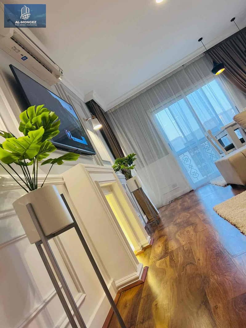 10 6f274e5a-c6f4-42e8-9257-7300a0175ab1. jpg