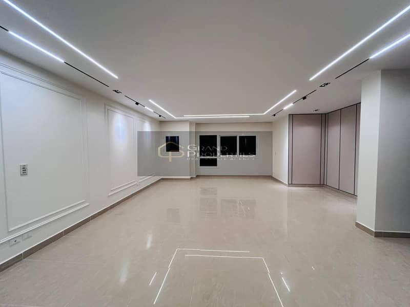 5 d97ed868-a6c3-4f7b-a9a1-abb45705cdc5. jpg