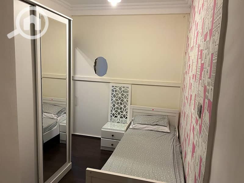 10 ef99129b-7ffb-442c-8cac-d66ac76246bd. jpeg