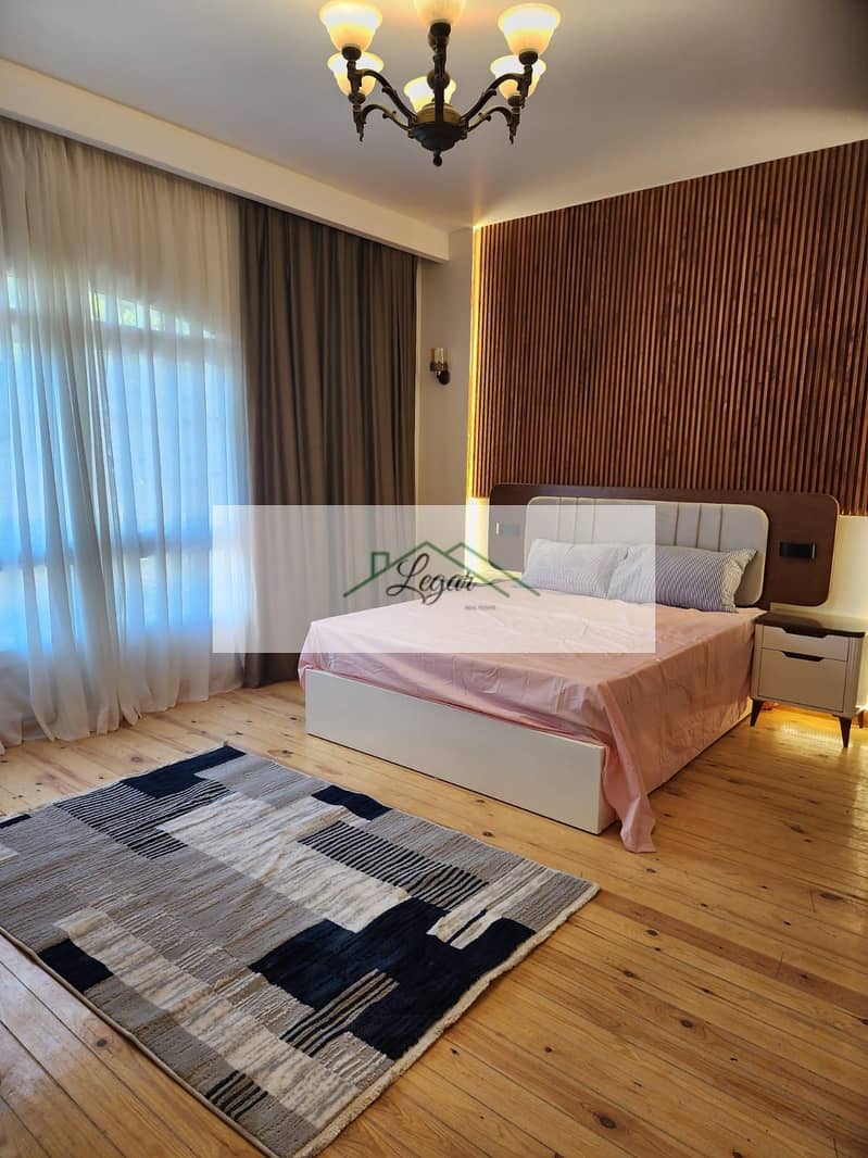 3 76843453-7314-4b53-8491-5b952226c545. jpg