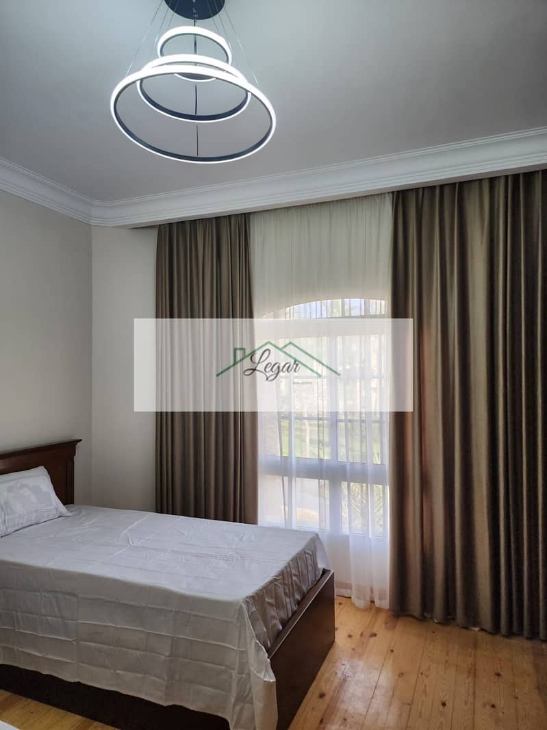 6 3cc95825-4e72-4e6f-8eb2-c1c9c4176fe6. jpg