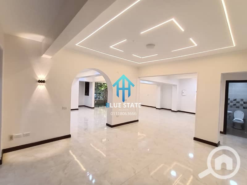 8 01118063666 (65). png