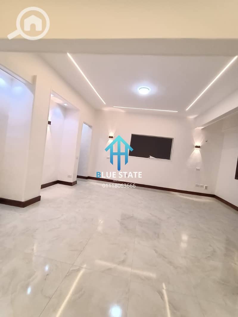 11 01118063666 (63). png