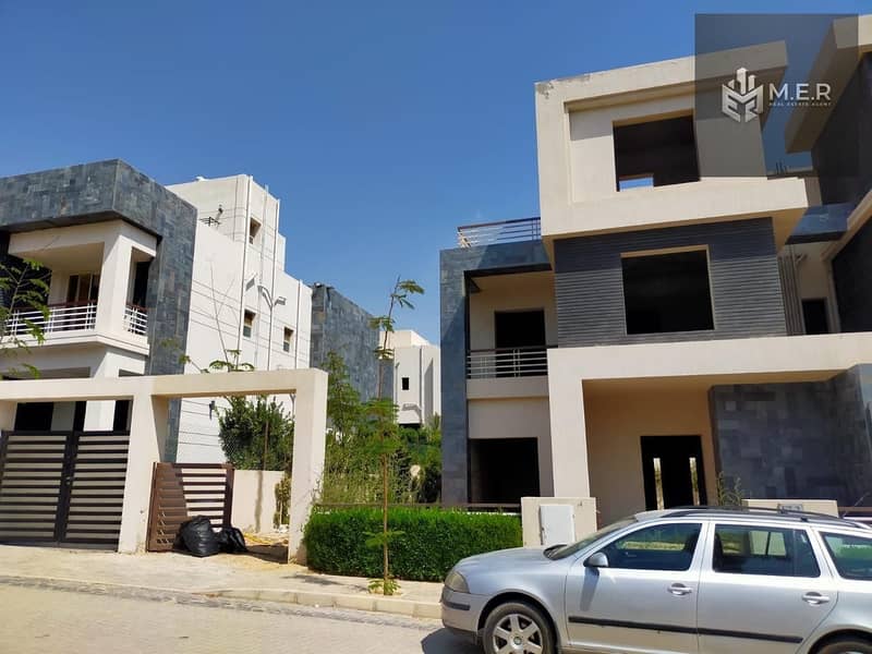 2 625a14f1-dfbf-4dda-b9d6-74568438fc05. jpeg