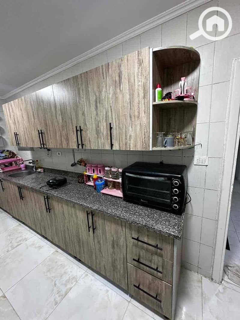 8 0e792911-148d-43db-a503-ce9c1e06e669. jpg